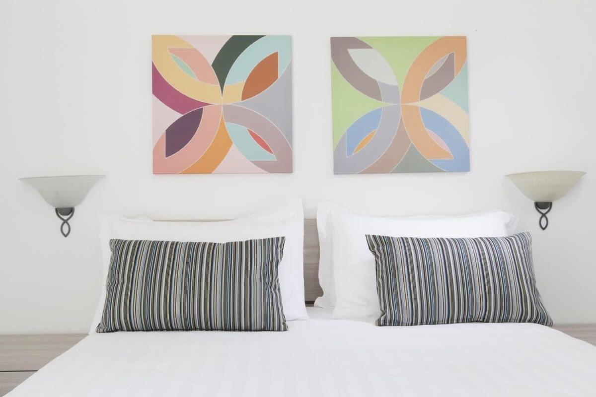 Tetto Bianco Apartment มัสซาลูเบรนเซ ภายนอก รูปภาพ
