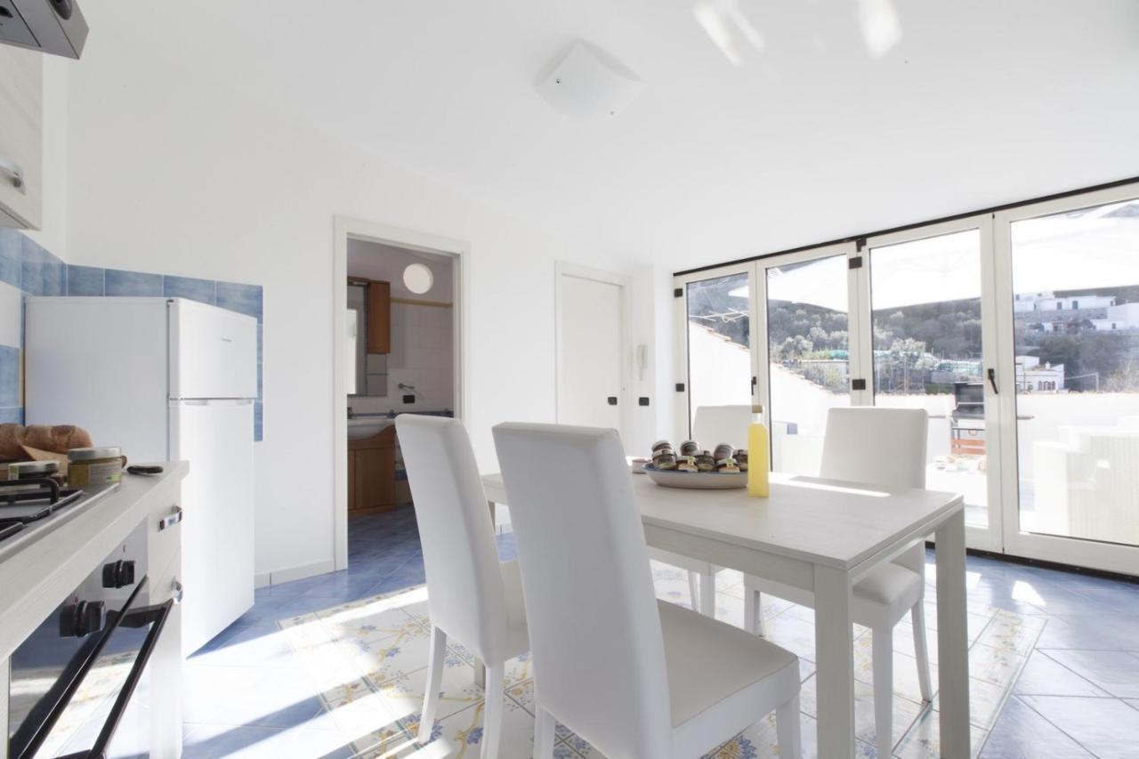 Tetto Bianco Apartment มัสซาลูเบรนเซ ภายนอก รูปภาพ